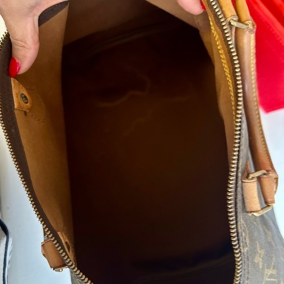 Authentic Vintage Louis Vuitton Speedy 35 Monogram 1991 Collection - Picture 7 of 9